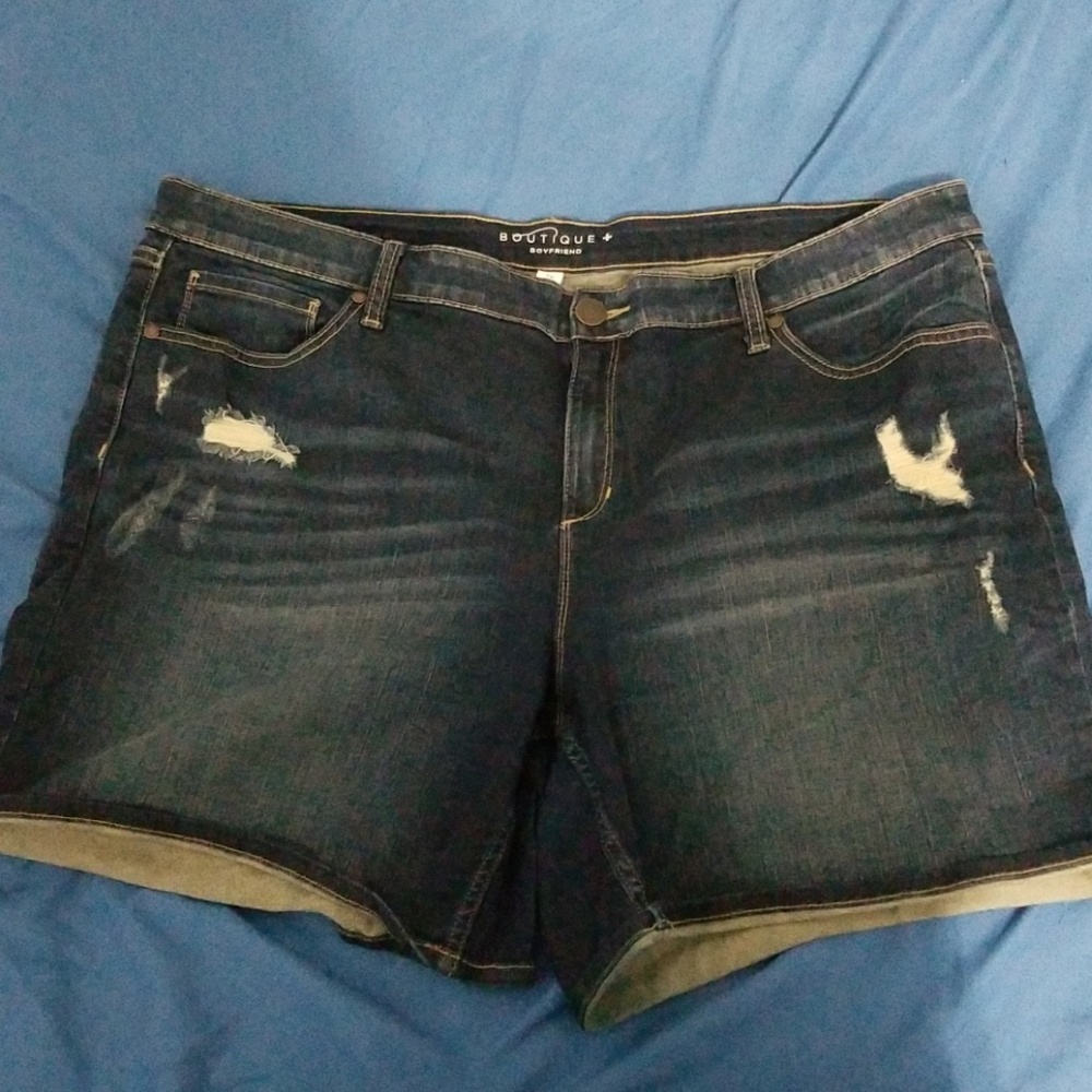 Boutique + boyfriend denim ripped shorts size 18w